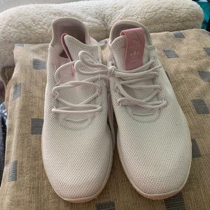 White adidas hu tennis shoes